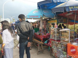 Kios untuk PKL di Kalijodo Cuma 50, Pedagang: Sedikit Banget!