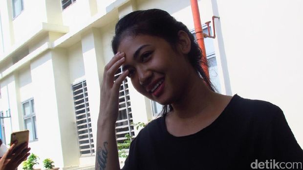 Sudah Mulai Membaik, Jupe Masih Konsumsi Air Zam-zam