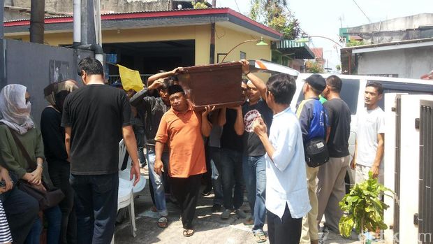 Duka di Rumah Keluarga Deden, Pendaki Korban Tersambar Petir di Dieng