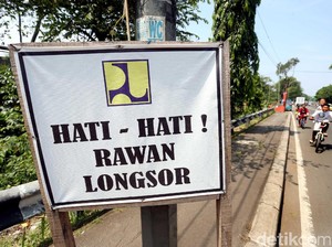 Longsor Mendominasi Bencana di Jabar Tahun Ini