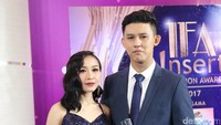 Keduanya menggunakan konsep internasional dalam pernikahan itu. Foto: Hanif