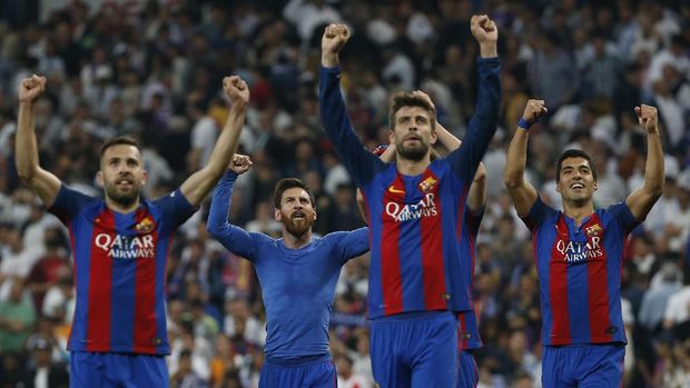 Gerard Pique merasakan berbagai gelar di Barcelona bersama Lionel Messi.