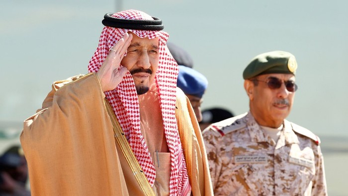 Raja Salman Berlakukan Kembali Bonus dan Tunjangan Khusus