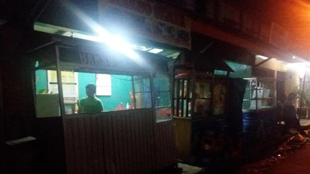 Warga Sebut Sempat Ada Penjarahan Warung Saat Tawuran di Cawang