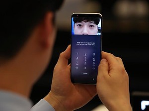 Duh! Pemindai Iris Galaxy S8 Bisa Dibobol