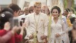 Ekspresi Bahagia Tarra Budiman di Momen Pernikahannya