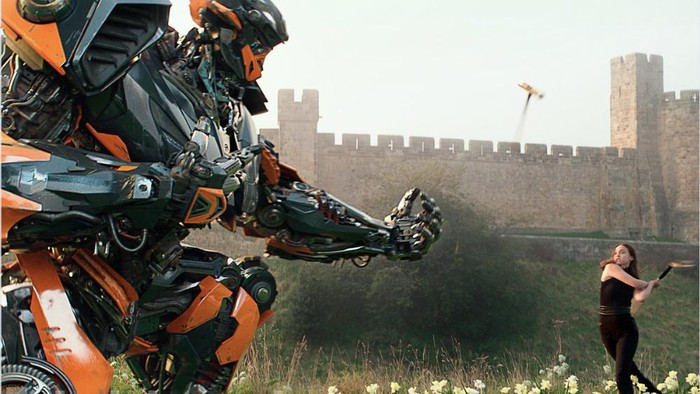 Foto Pertama Transformers: The Last Knight
