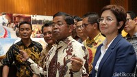 Idrus membantah isu tentang adanya Munaslub untuk mengganti ketua umum Setya Novanto.