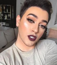 Foto: Ini Manny Gutierrez, Pria yang Masuk Daftar Manusia Tercantik Dunia