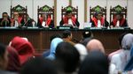 Ahok Bacakan Pleidoi