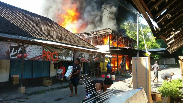 Kebakaran Toko Mebel di Bali Sisakan Kerugian Hingga Rp 2 Miliar