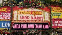 Karangan bunga untuk Ahok di Balai Kota / 