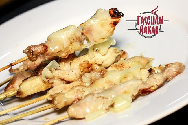Sambal Rawit, Matah hingga Keju Leleh, Topping Sate Taichan yang Populer
