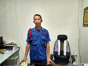 Ini Ardiansyah, Penangkap Ular Sanca 4 Meter di Pasar Minggu