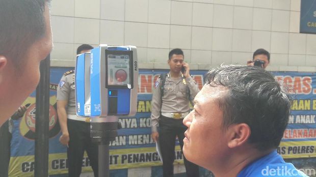 Tidak Ada CCTV, Olah TKP Kecelakaan Maut Puncak Pakai 3D Scanner