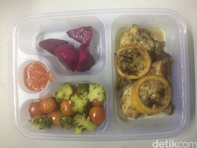 Katering Sahur, Bisnis Langka yang Menggiurkan