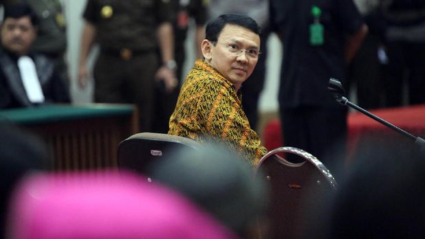 Beda Sikap Ma'ruf Amin Tanggapi Kasus Ahok dan Sukmawati