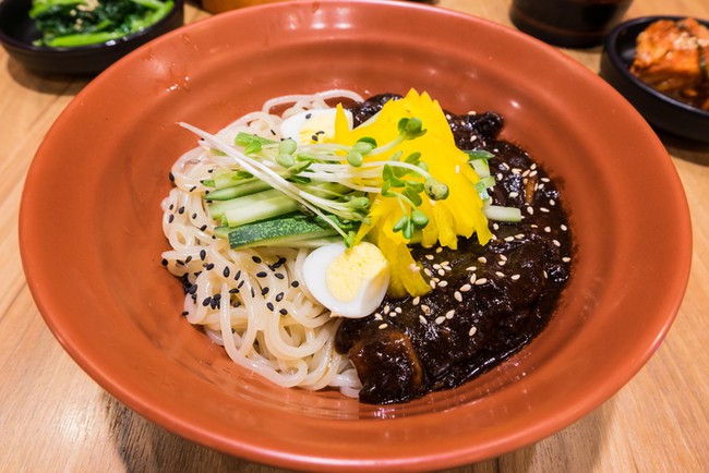 Di 5 Resto Korea Lotte Shopping Avenue Ini Bisa Cicip Jajangmyeon hingga Galbi