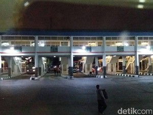 Libur Panjang, 40 Ribu Lebih Penumpang Datang di Terminal Purabaya