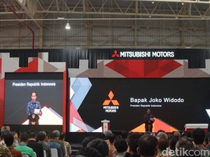 Jokowi Minta Pabrikan Mobil Juga Harus Transfer Teknologi