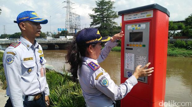  Terminal parkir elektronik (TPE) di Kalijodo