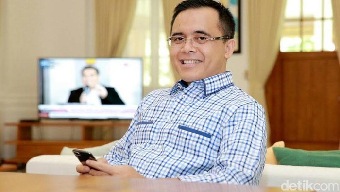 Didaftarkan Lewat PDIP, Bupati Anas Siap Patuhi Mekanisme Partai