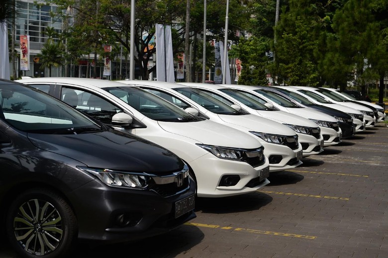 Indonesia harus segera produksi sedan supaya tak hanya jadi importir. Foto: Dok. PT Honda Prospect Motor Indonesia harus segera produksi sedan supaya tak hanya jadi importir. Foto: Dok. PT Honda Prospect Motor