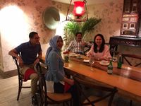 Djarot dan Sandiaga Diskusi soal Jakarta di Sela Makan Malam