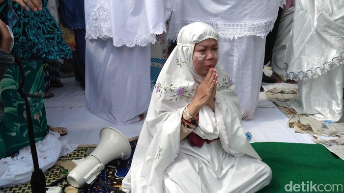 PT KAI Beri Ultimatum, Warga Manggarai Berdoa Agar Tak Digusur