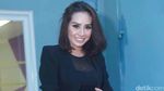 Senyum Manja Shinta Bachir