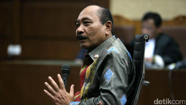 KPK Tunda Pemeriksaan Kabakamla di Puspom TNI KPK Tunda Pemeriksaan Kabakamla di Puspom TNI