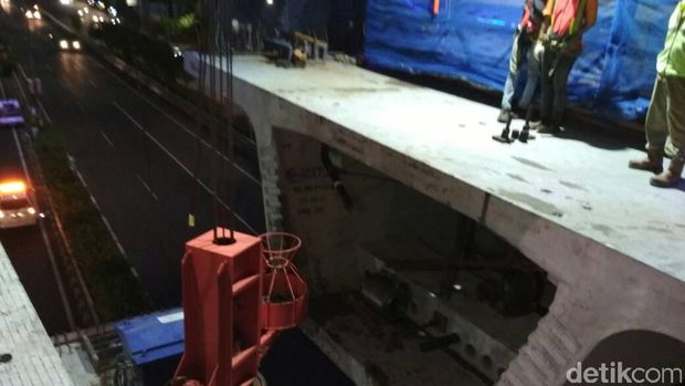 Penyambungan terakhir Simpang Susun Semanggi