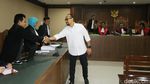 Eks Anggota DPR Taufan Tiro Divonis 9 Tahun Penjara