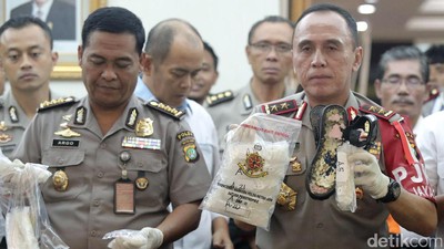 Polda Metro Ungkap Peredaran 2 Kg Sabu