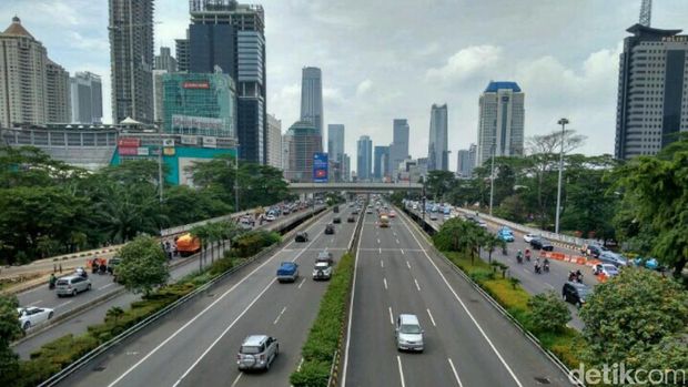 Melihat Simpang Susun Semanggi yang Telah Tersambung 100%