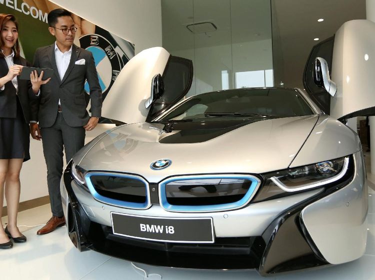 BMW Resmikan Dealer BMW i Pertama di Indonesia