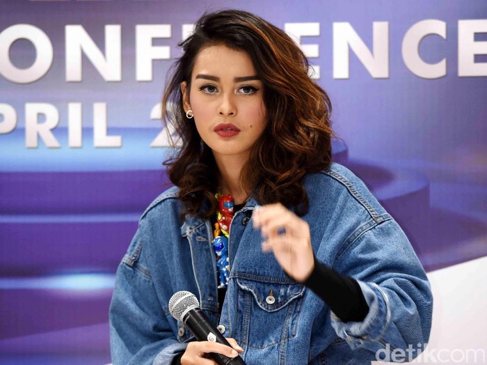 Conchita Caroline saat ditemui di kawasan Kebon Jeruk.
