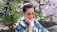 Bahkan, Luna Maya sempat memakai baju tradisional Jepang, Yukata (Instagram/lunamaya)