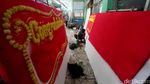 Pedagang Bunga di Rawa Belong Banjir Pesanan