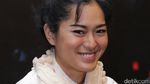 Penampilan Kasual Prisia Nasution