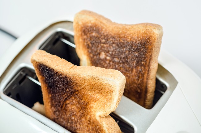 Roti Panggang Gosong? Jangan Langsung Dibuang, Lakukan Saja 5 Langkah Ini