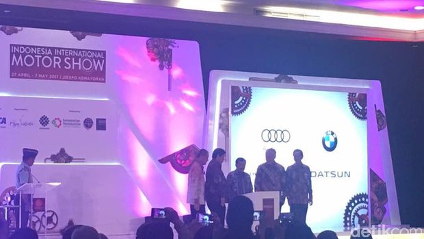 Jusuf Kalla: Industri Otomotif Jadi Barometer Kemajuan Ekonomi