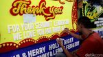 Pedagang Bunga di Rawa Belong Banjir Pesanan