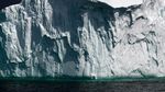 Heboh, Gunung Es Terapung di Pantai Kanada