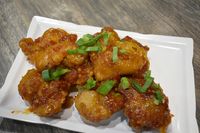 Sam's Wok: Gurihnya General Tso Chicken dengan Bumbu Asia Gaya Amerika