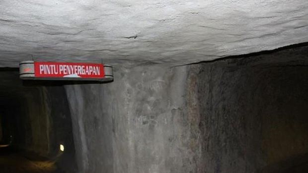 Destinasi Berselimut Misteri di Lobang Jepang Bukittinggi