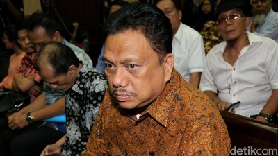 Olly Dondokambey Bersaksi di Sidang e-KTP