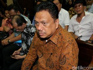 Olly Dondokambey Bersaksi di Sidang e-KTP