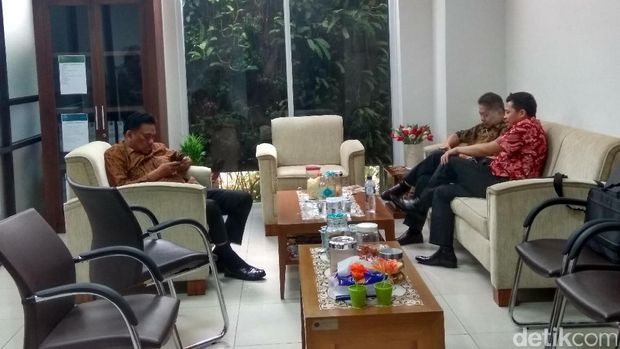  Olly Dondokambey di Pengadilan Tipikor, Kamis (27/4/2017)