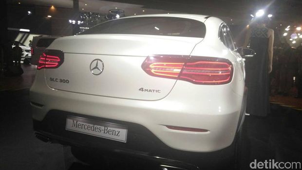Mercedes-Benz GLC 300 Coupe AMG